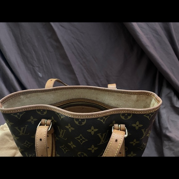 LV bucket bag 100% original - Picture 1 of 16